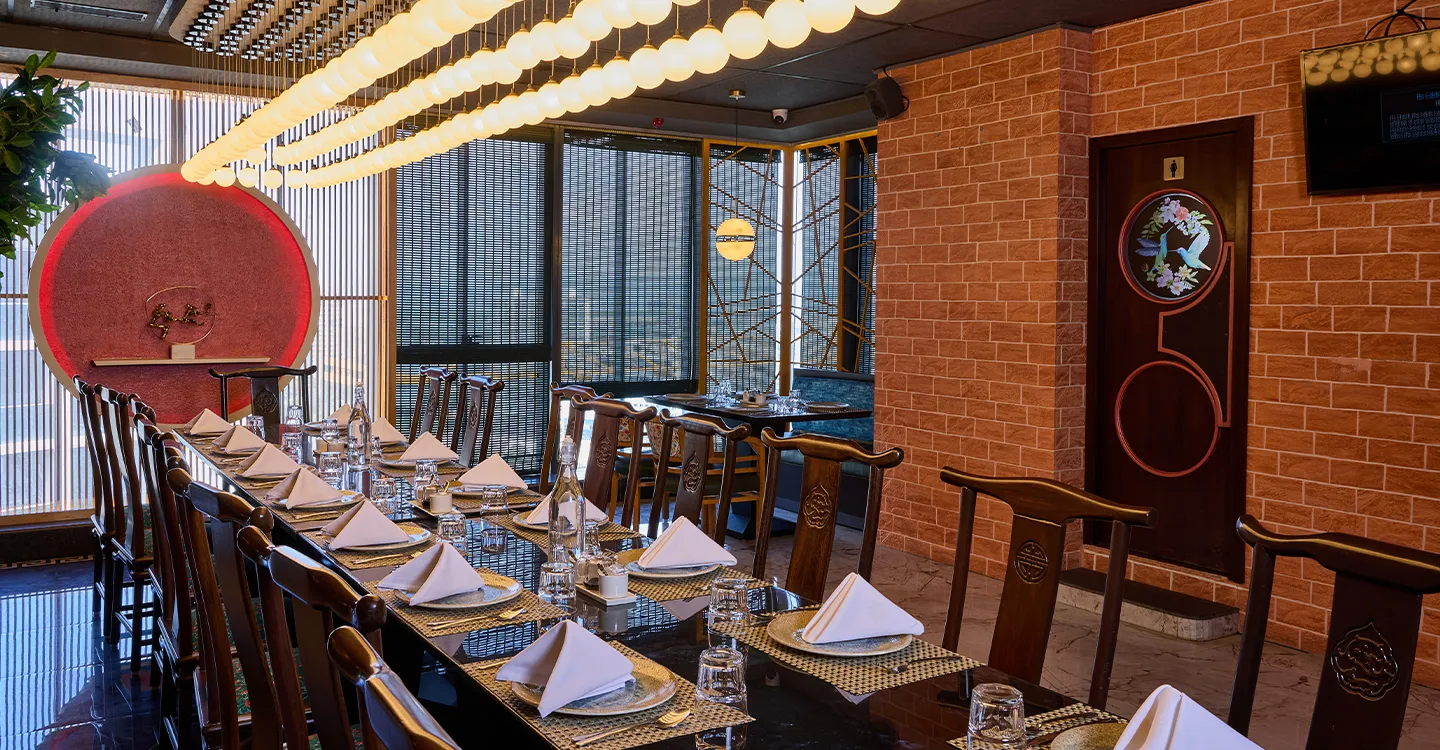 chinagate_chembur_family_seating
