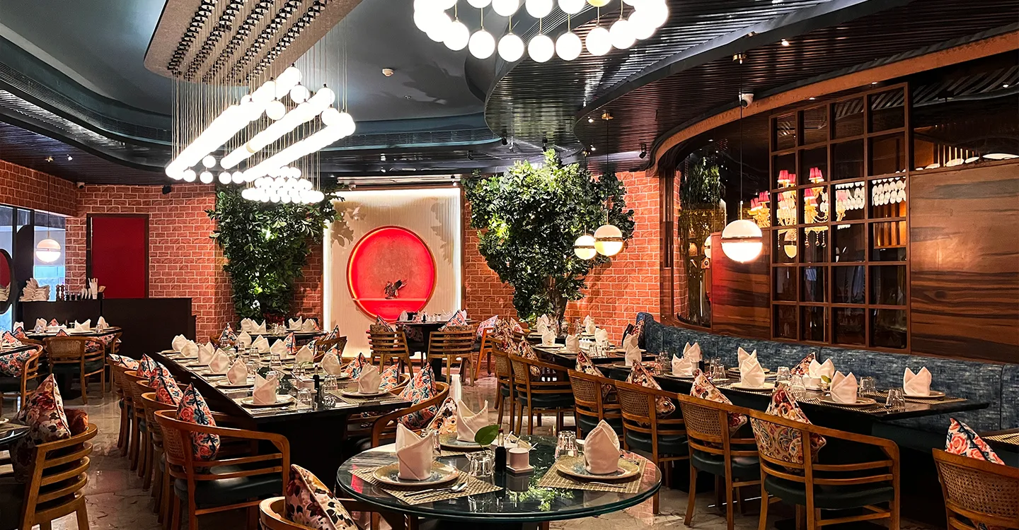 chinagate_sakinaka_seating