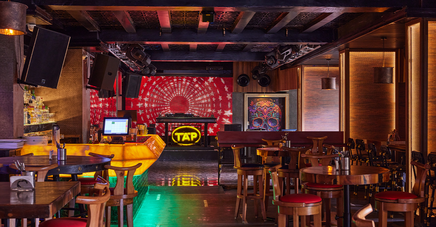 tap_andheri_ambience_inside_dj_floor